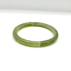 Vintage Green Marbled Acrylic Bangle Bracelet 8 Inch